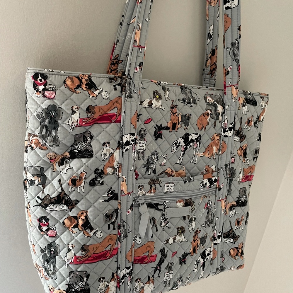 Vera Bradley Best in Show tote bag